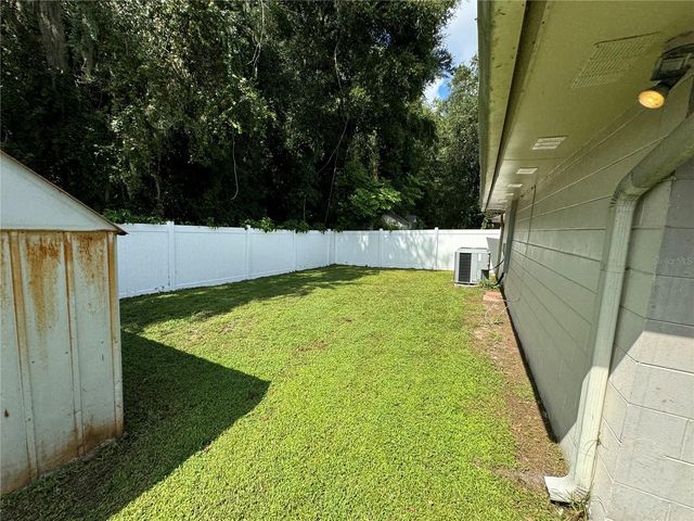 5906 BIRCHWOOD DRIVE, Tampa, FL 33625