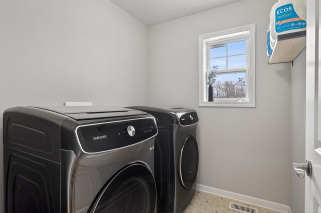 1947 Mulberry Lane, Carver, MN 55315