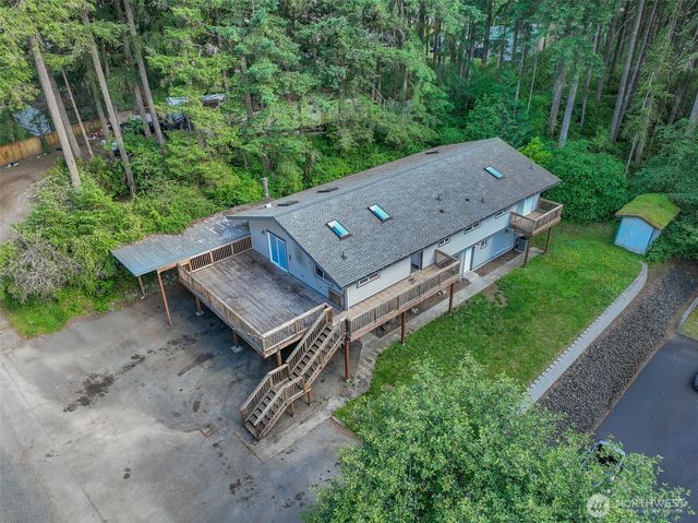 871 NE LARSON BLVD, Belfair, WA 98528