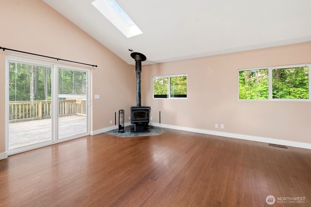 871 NE LARSON BLVD, Belfair, WA 98528