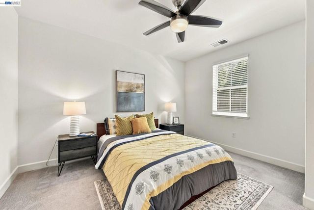 33483 Alvarado Niles Rd, Union City, CA 94587