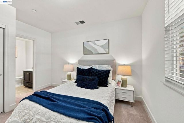 33483 Alvarado Niles Rd, Union City, CA 94587