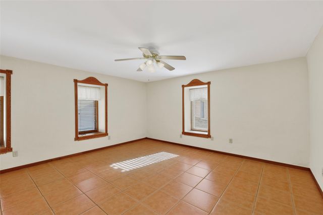 112 Ten Pines, Torreon, NM 87016