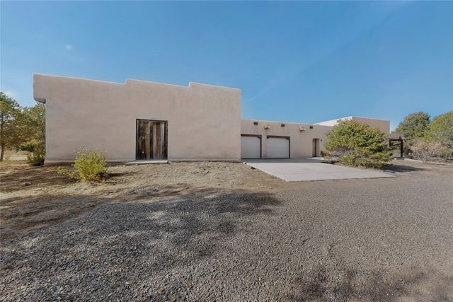 112 Ten Pines, Torreon, NM 87016