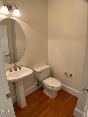118 Finsbury Street, Durham, NC 27703