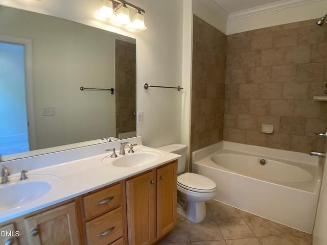 118 Finsbury Street, Durham, NC 27703