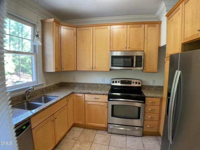 118 Finsbury Street, Durham, NC 27703