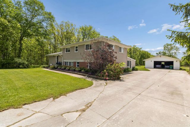 28444 29 Mile Road, Lenox Twp, MI 48048