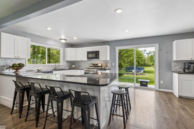 28444 29 Mile Road, Lenox Twp, MI 48048