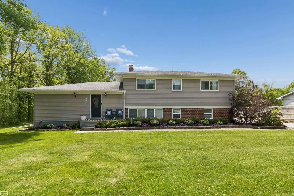 28444 29 Mile Road, Lenox Twp, MI 48048