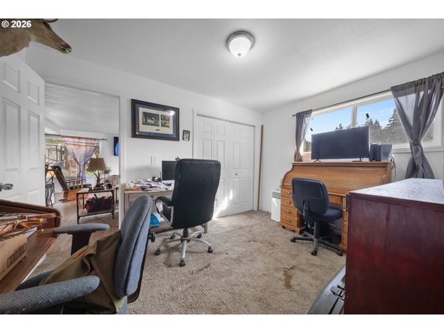 42737 ELLMOR Ln, Port Orford, OR 97465