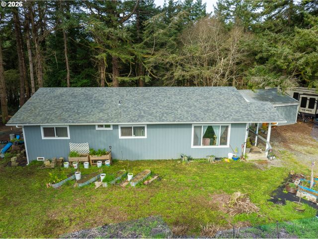42737 ELLMOR Ln, Port Orford, OR 97465