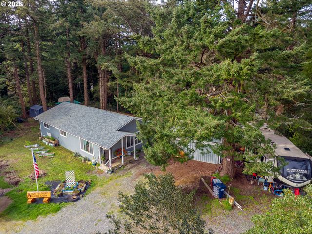 42737 ELLMOR Ln, Port Orford, OR 97465