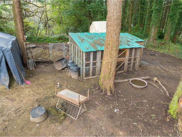 42737 ELLMOR Ln, Port Orford, OR 97465