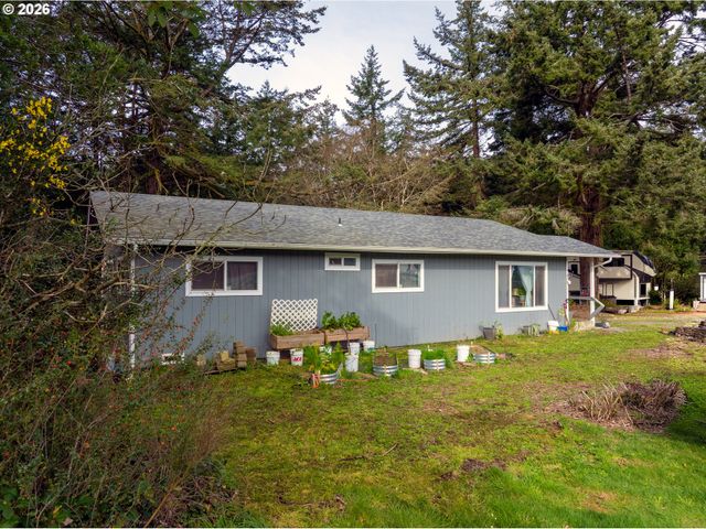 42737 ELLMOR Ln, Port Orford, OR 97465