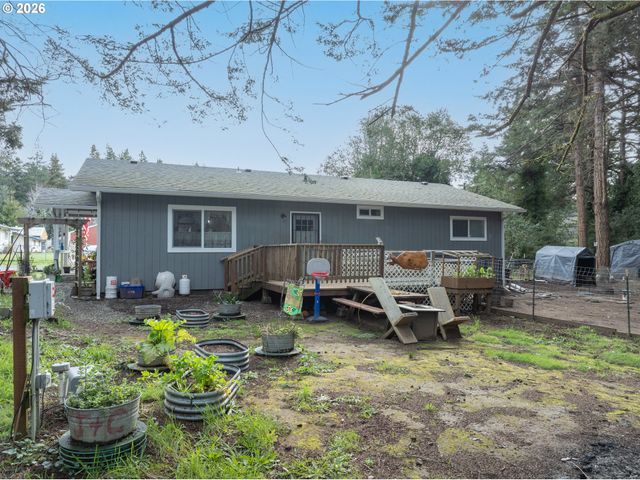 42737 ELLMOR Ln, Port Orford, OR 97465