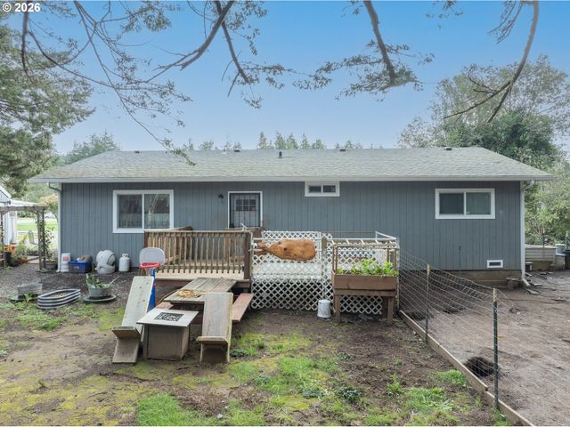 42737 ELLMOR Ln, Port Orford, OR 97465