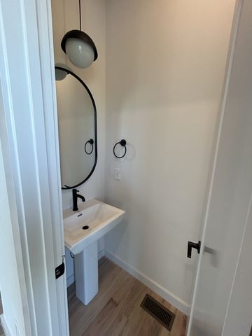 2924 Stokers Ln, Nashville, TN 37218