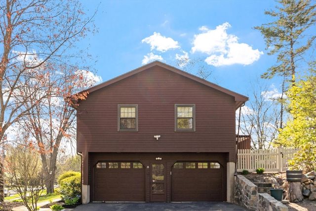 15 Kennel Hill Drive, Beverly, MA 01915