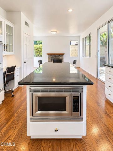 1845 Autumn Place, Simi Valley, CA 93065