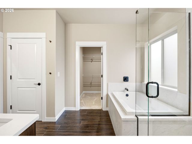 909 DURHAM Ave, Sutherlin, OR 97479