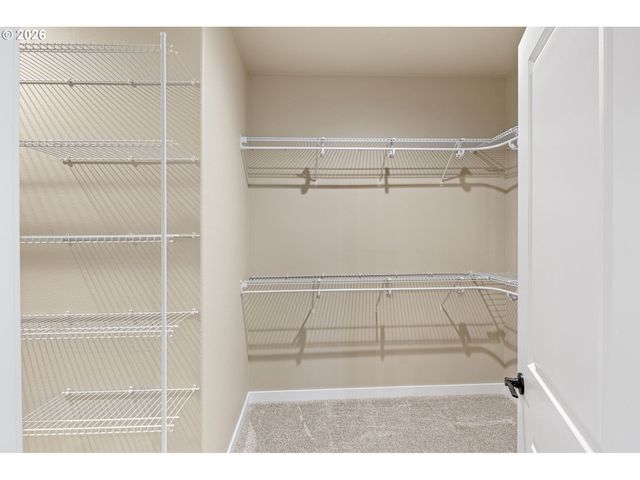 909 DURHAM Ave, Sutherlin, OR 97479