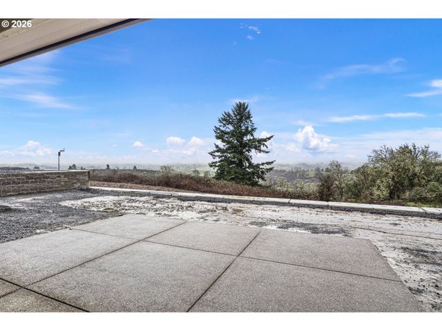 909 DURHAM Ave, Sutherlin, OR 97479