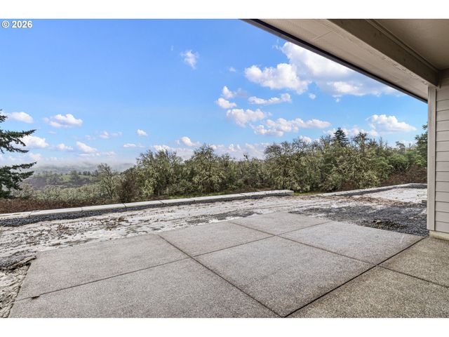 909 DURHAM Ave, Sutherlin, OR 97479