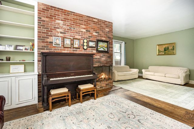 311 S Porter Street, Saginaw, MI 48602