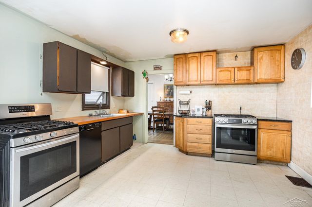 311 S Porter Street, Saginaw, MI 48602