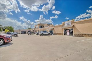 825 S Alton Boulevard F, Alton, TX 78573