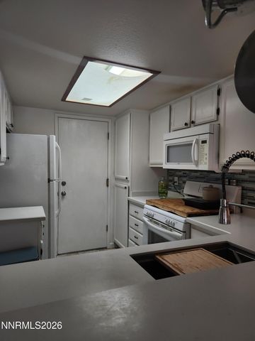 3174 Myles Drive, Sparks, NV 89434