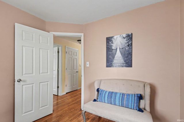 1905 Inglewood Place, South Bend, IN 46616