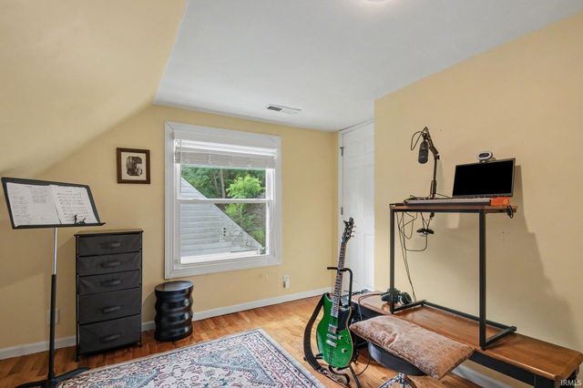 1905 Inglewood Place, South Bend, IN 46616