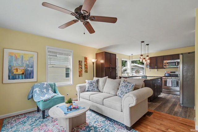 1905 Inglewood Place, South Bend, IN 46616