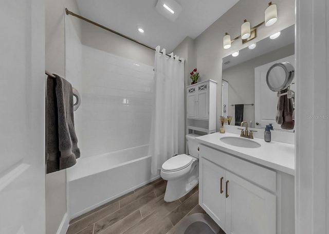 11120 DEVONBRIDGE DRIVE, Palmetto, FL 34221