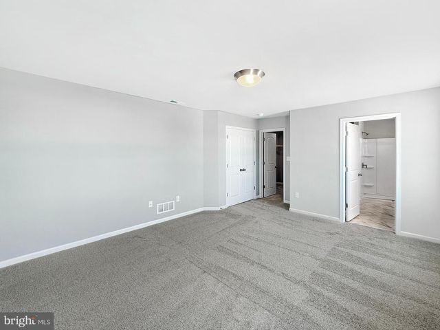 37 KRISTI LN, Biglerville, PA 17307