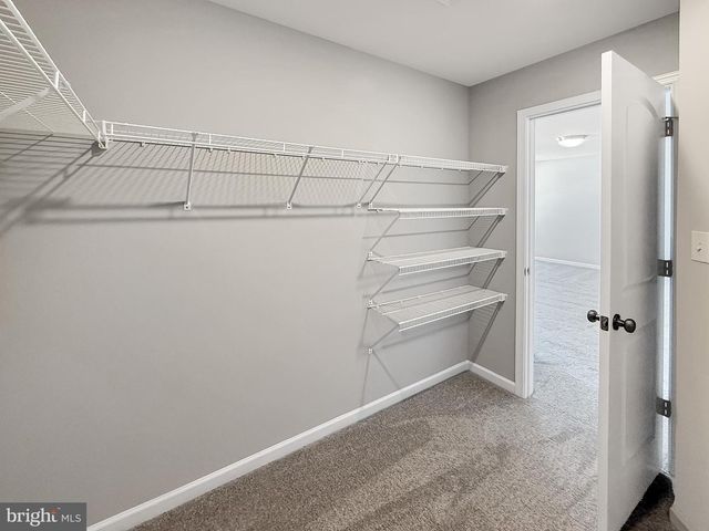 37 KRISTI LN, Biglerville, PA 17307