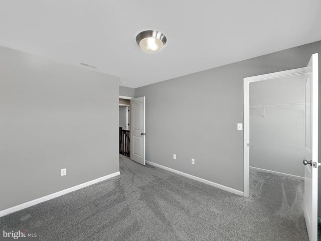 37 KRISTI LN, Biglerville, PA 17307