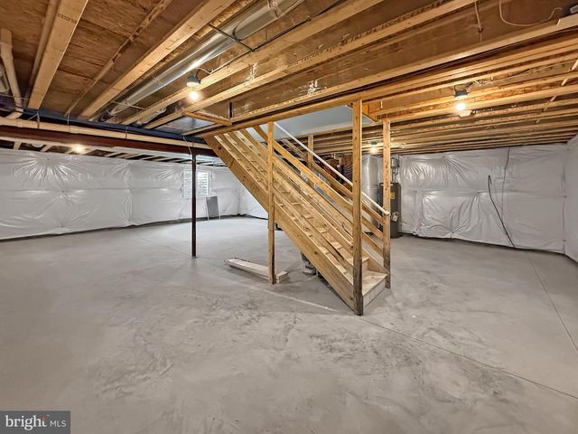 37 KRISTI LN, Biglerville, PA 17307