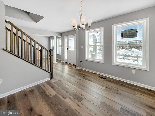 37 KRISTI LN, Biglerville, PA 17307