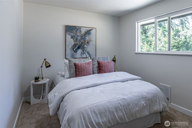 14224 180th Avenue SE, Renton, WA 98059