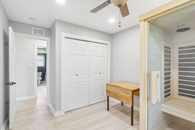 511 Walnut Lane, Elk Grove Village, IL 60007