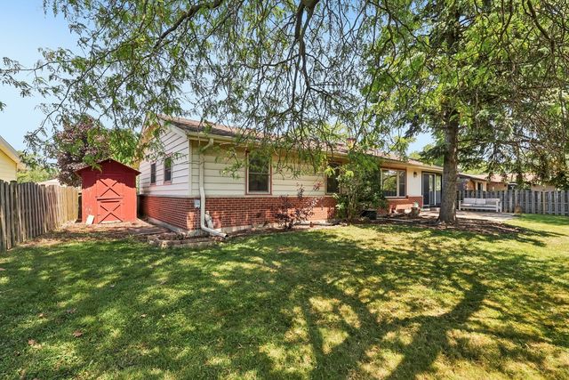 511 Walnut Lane, Elk Grove Village, IL 60007