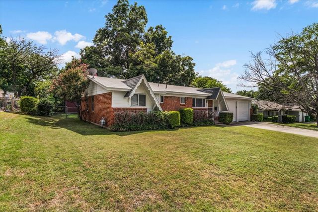 4508 Roxie Street, Haltom City, TX 76117