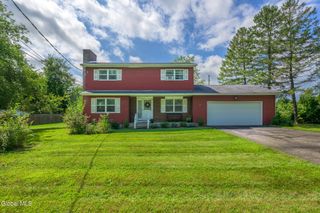 23 Gaffney Lane, Kinderhook, NY 12106
