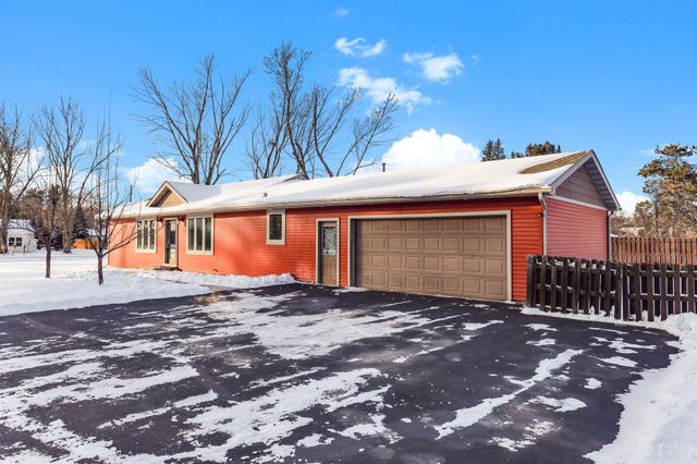 505 Quinlan Avenue N, Lakeland, MN 55043