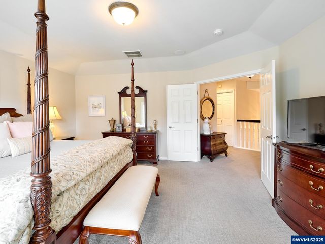 1380 Ranier Lp NW, Salem, OR 97304