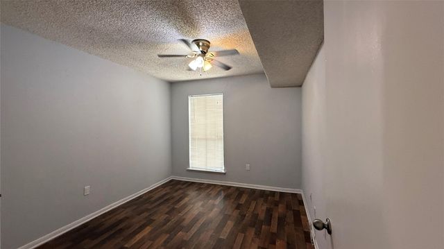250 El Dorado Boulevard 103, Webster, TX 77598
