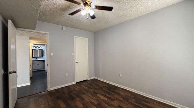 250 El Dorado Boulevard 103, Webster, TX 77598